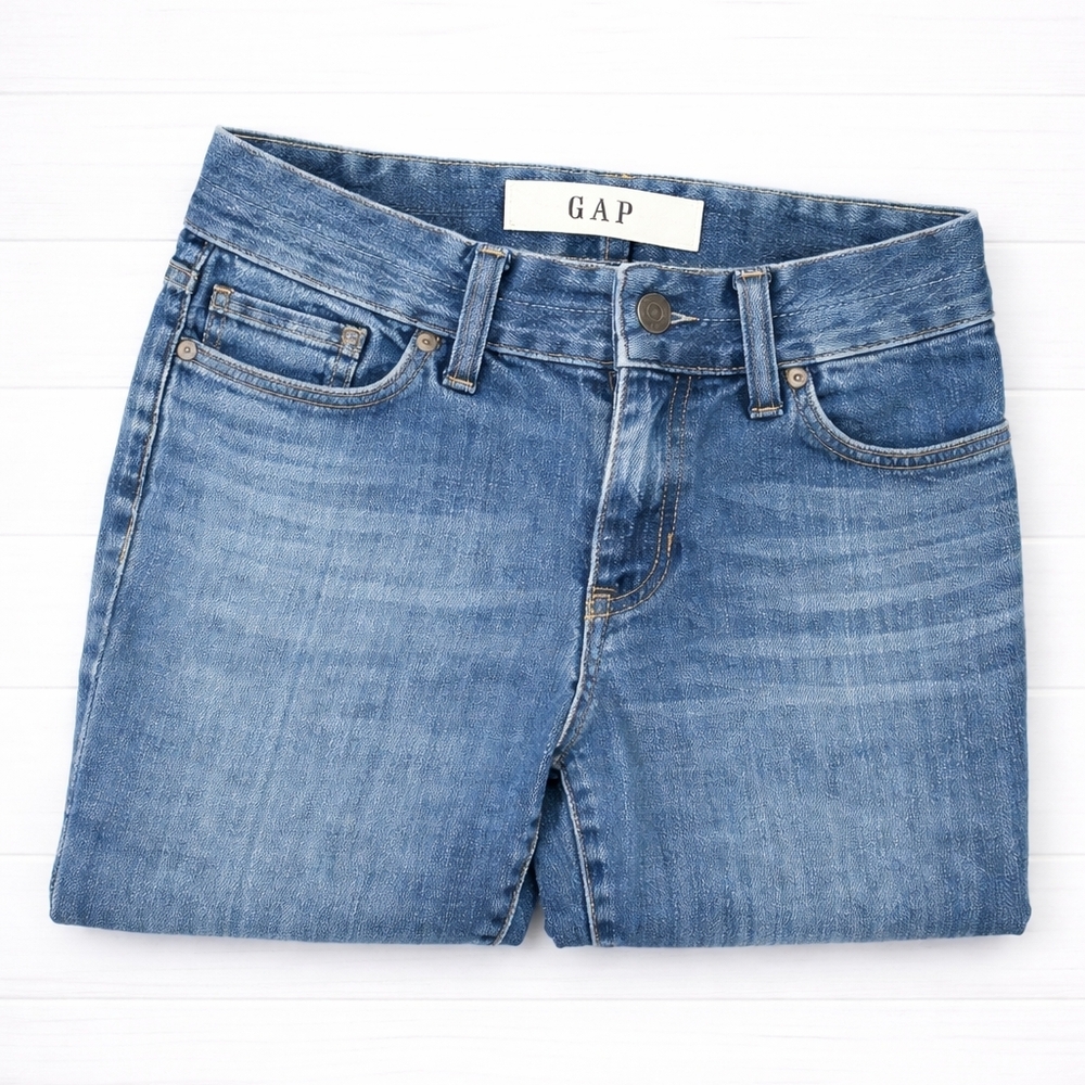⭐️ GAP Straight Ultra Low Rise Jeans Size 10 Regular